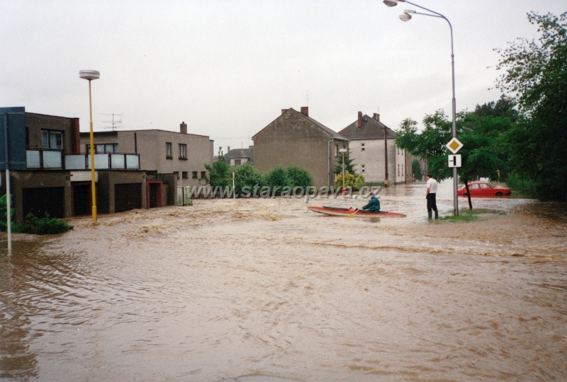 1997 (10).jpg - Povodně 1997 - Fugnerova ulice